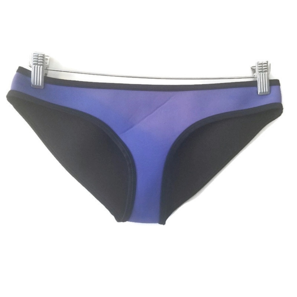 Triangl neoprene bikini bottoms blue Size Medium